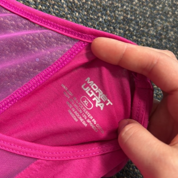 Moret ultra workout tee xl // 082503 - Picture 2 of 2